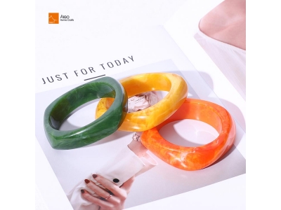 High-End Waterproof Resin Jewelry Bracelet Bright Color Irregular Wrist Ring Chunky Bangles Perfect Gift Friends Outdoor