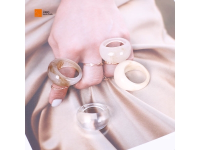 Cool Style Resin Ivory White Ring Elegant Handmade Gem Jewelry for Women Girls Custom Irregular Outdoor Usage Jewelry Wholesale