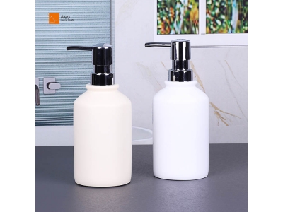 Multifunctional Hotel Decorative Bathroom Polyresin Lotion Bottle Modern White Custom Round Resin Hand Soap Dispenser