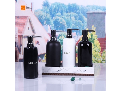 Black and White Matt and Shiny Soap Bottle and Lotion Dispenser Custom Polyresin Bathroom Accessories for Hotels