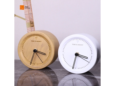 Kids pattern round wooden resin Fancy watches for kids mini clock children table with various color choice