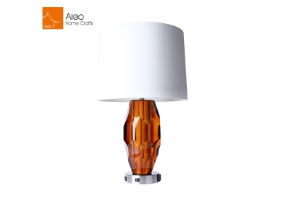 Indoor Decoration Medium Based Socket Warm Light Resin Hotel Desk Lamp