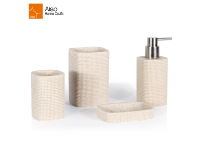 Elegant Braiding Pattern Square Shape 4pcs Bathroom Sets For Women