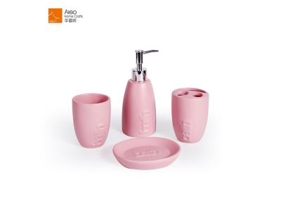 Pink Ceramic Glossy 4pcs Bathroom Accessory Set with Carving Word