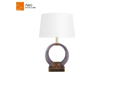 2018 Factory Price Luxury Decorative Hotel Walnut Table Lamp